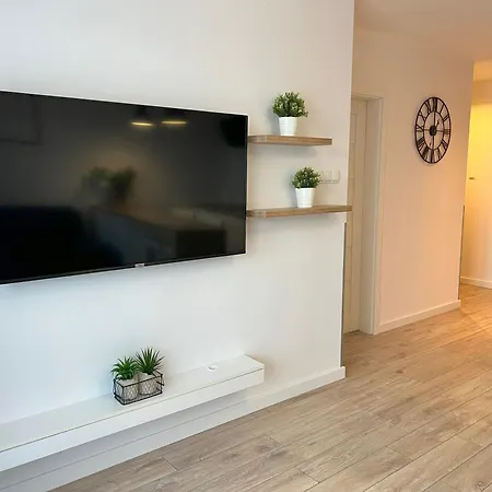 Διαμέρισμα Silver 2 Z Parkingiem *