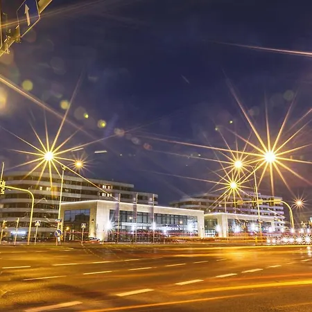 Silver 2 Z Parkingiem