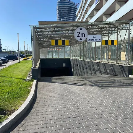 Silver 2 Z Parkingiem Апартаменти *