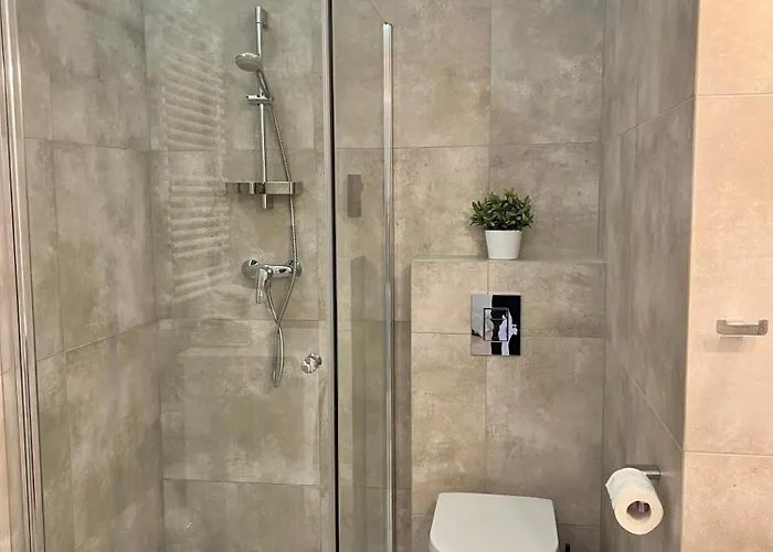 Silver 2 Z Parkingiem